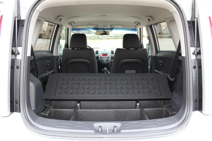  Kia Soul Base 1.6L Eco 2012 года  (фото 7 из 50)